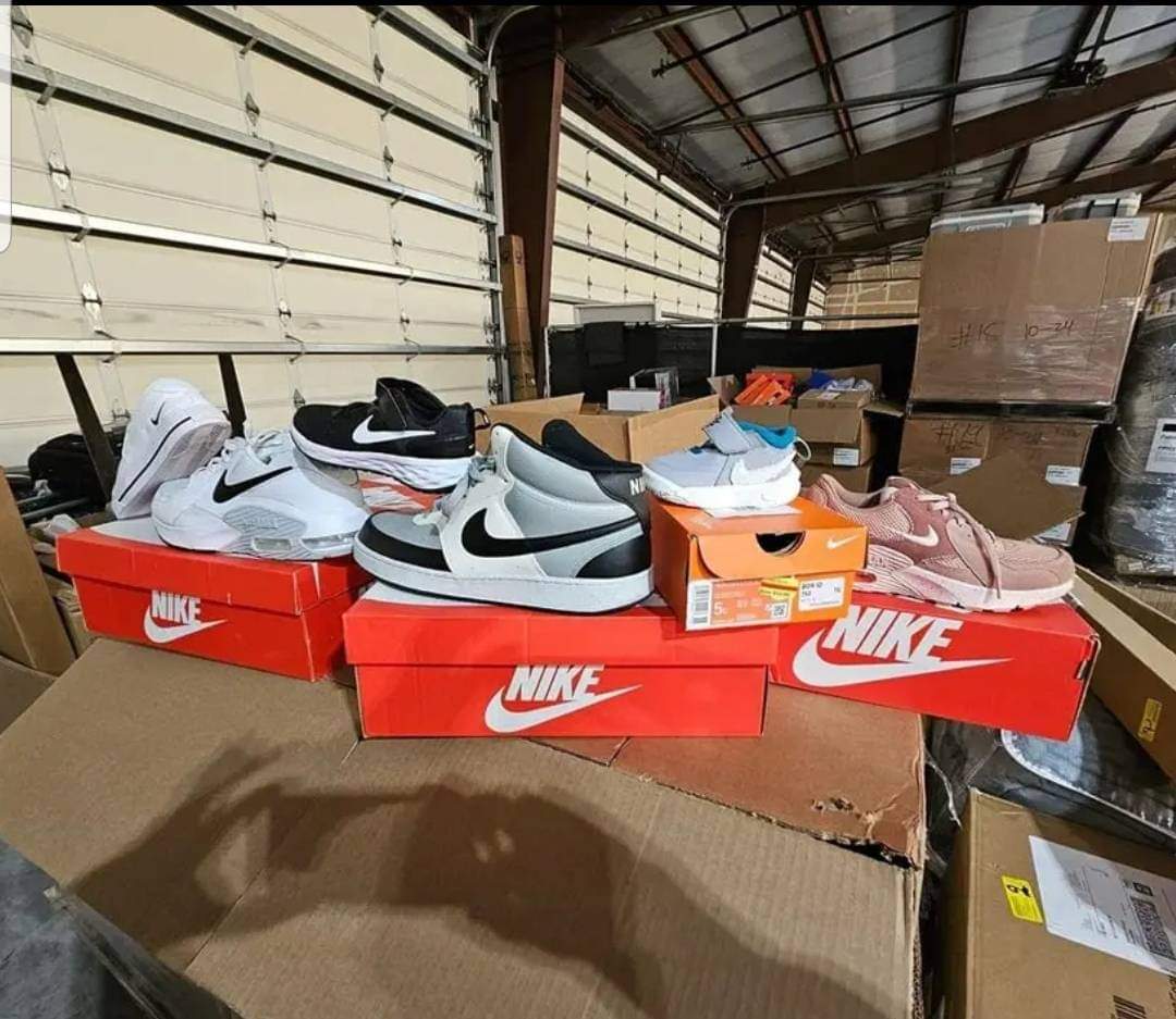 Nike sneakers liquidation pallets