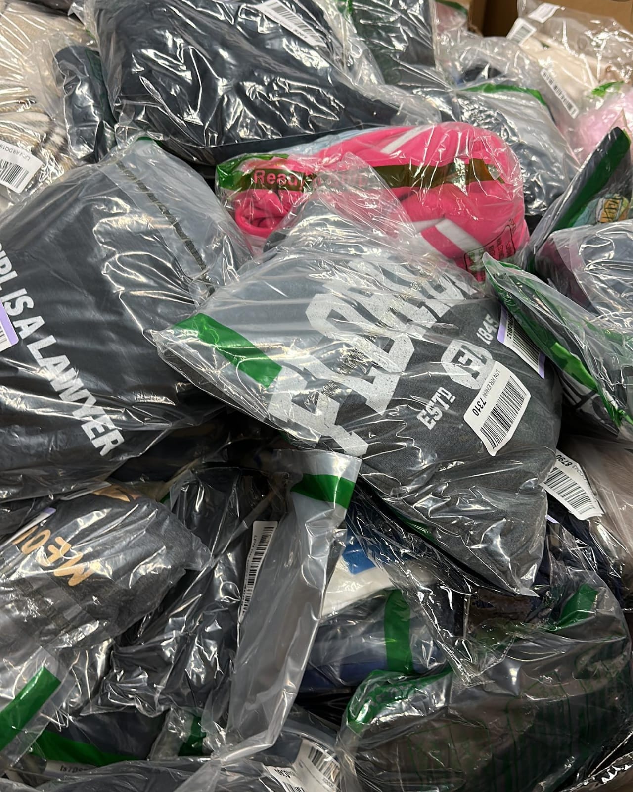 Wholesale Clothing Pallets | Pallet of Clothes Wholesale