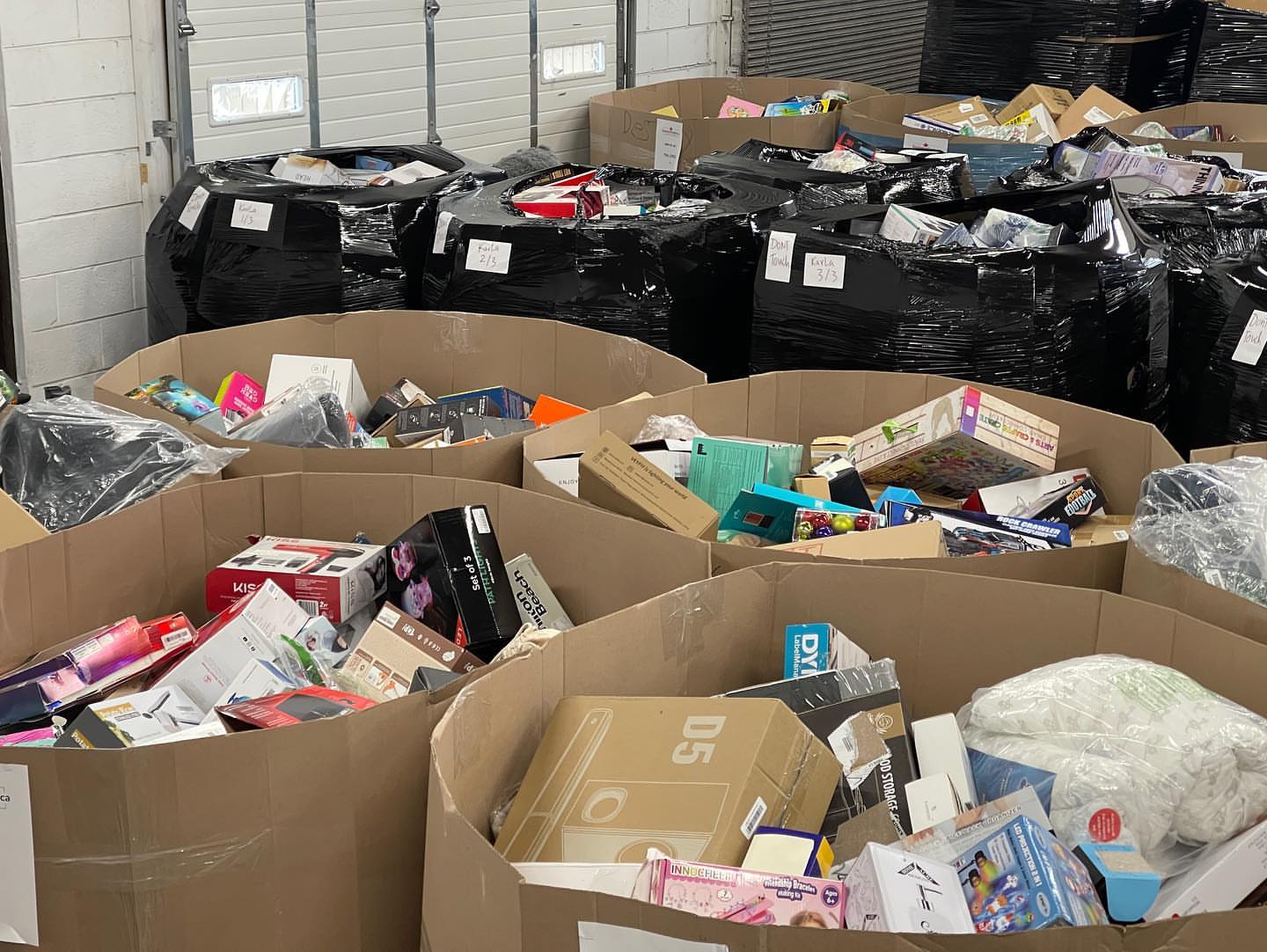 Overstock merchandise wholesale pallets