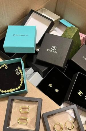 wholesale jewelry liquidation pallets for sale