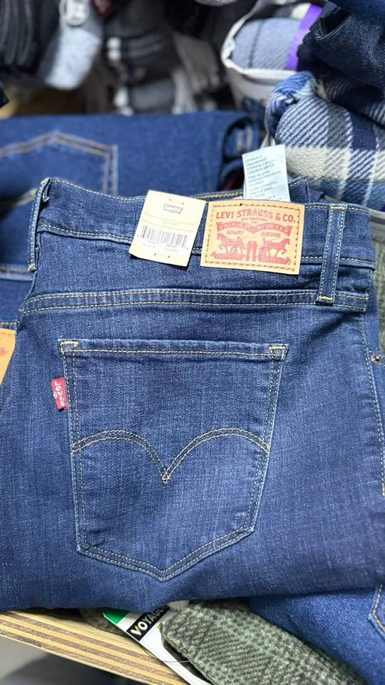 buy wholesale levi jean clothings-pallets for sale