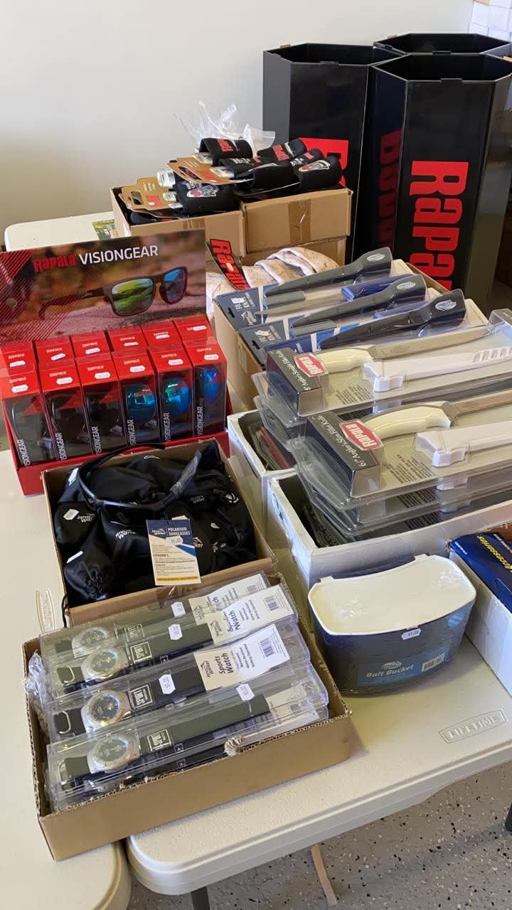 Fishing gear Liquidation Pallets for sale