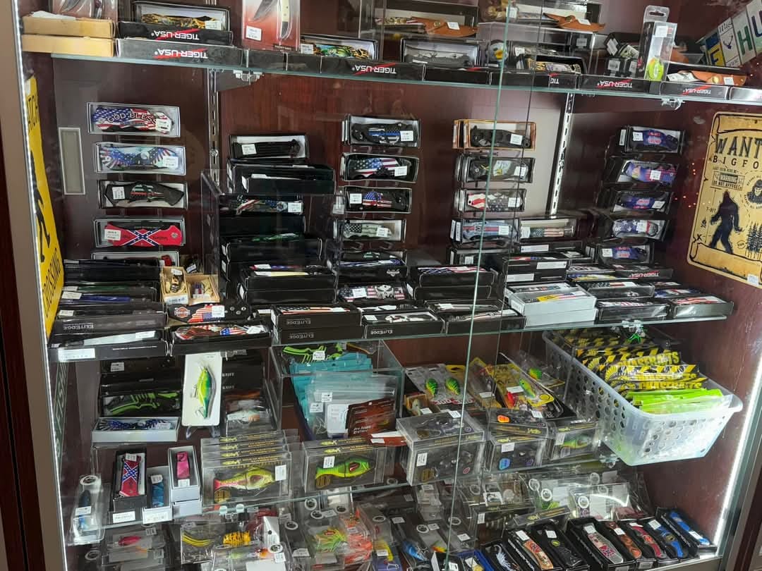 Fishing gear Liquidation Pallets for sale