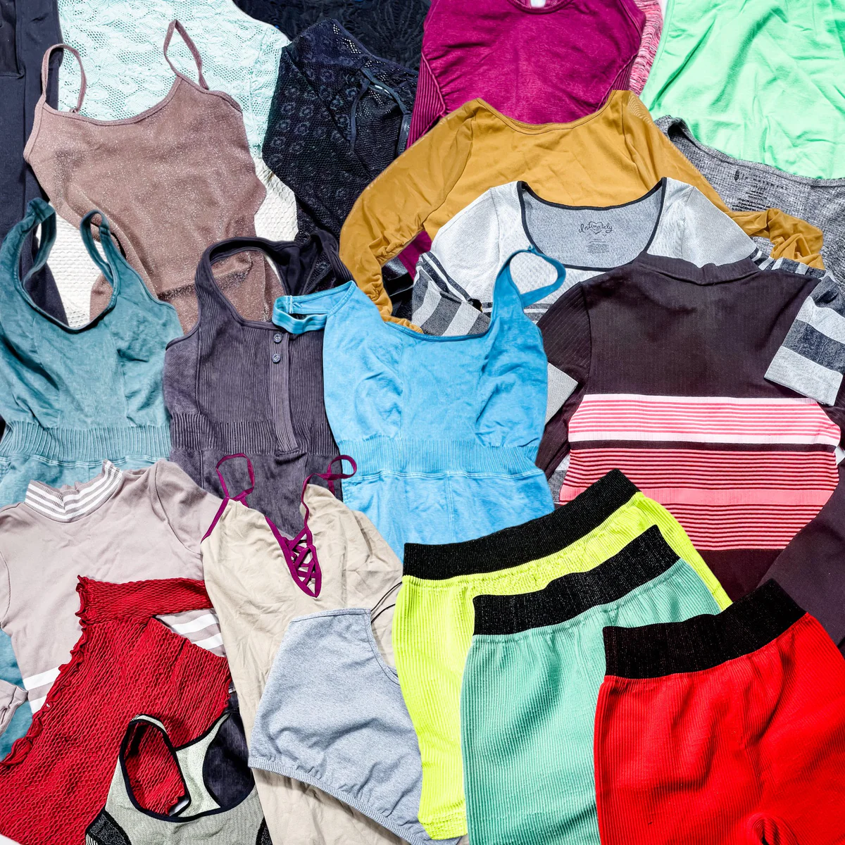 wholesale Fee people clothes pallets for sale