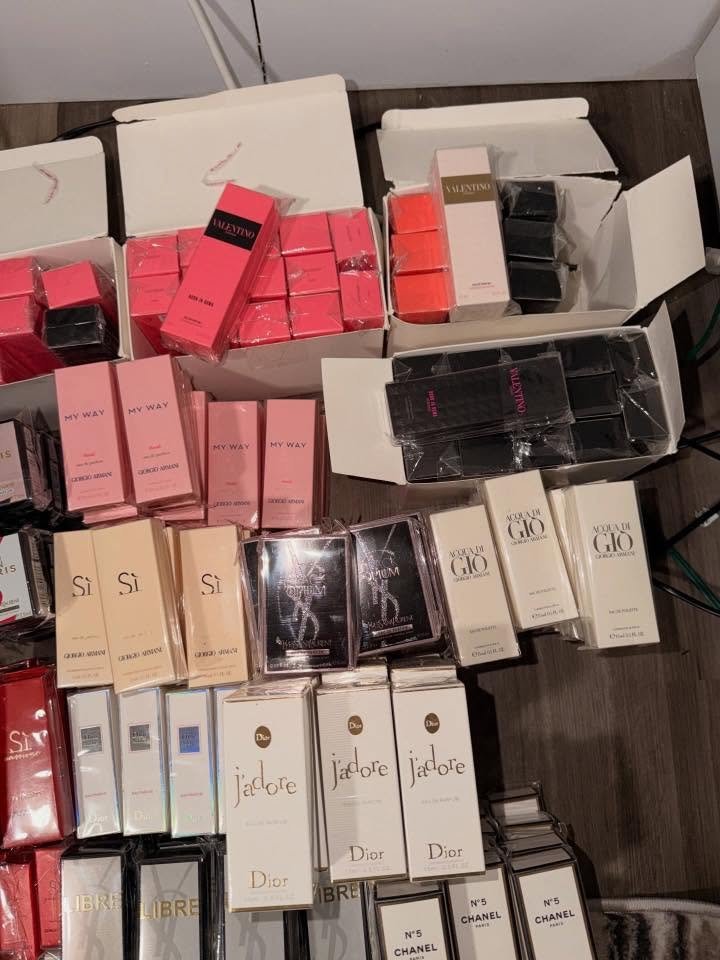 Wholesale mini perfume pallets
