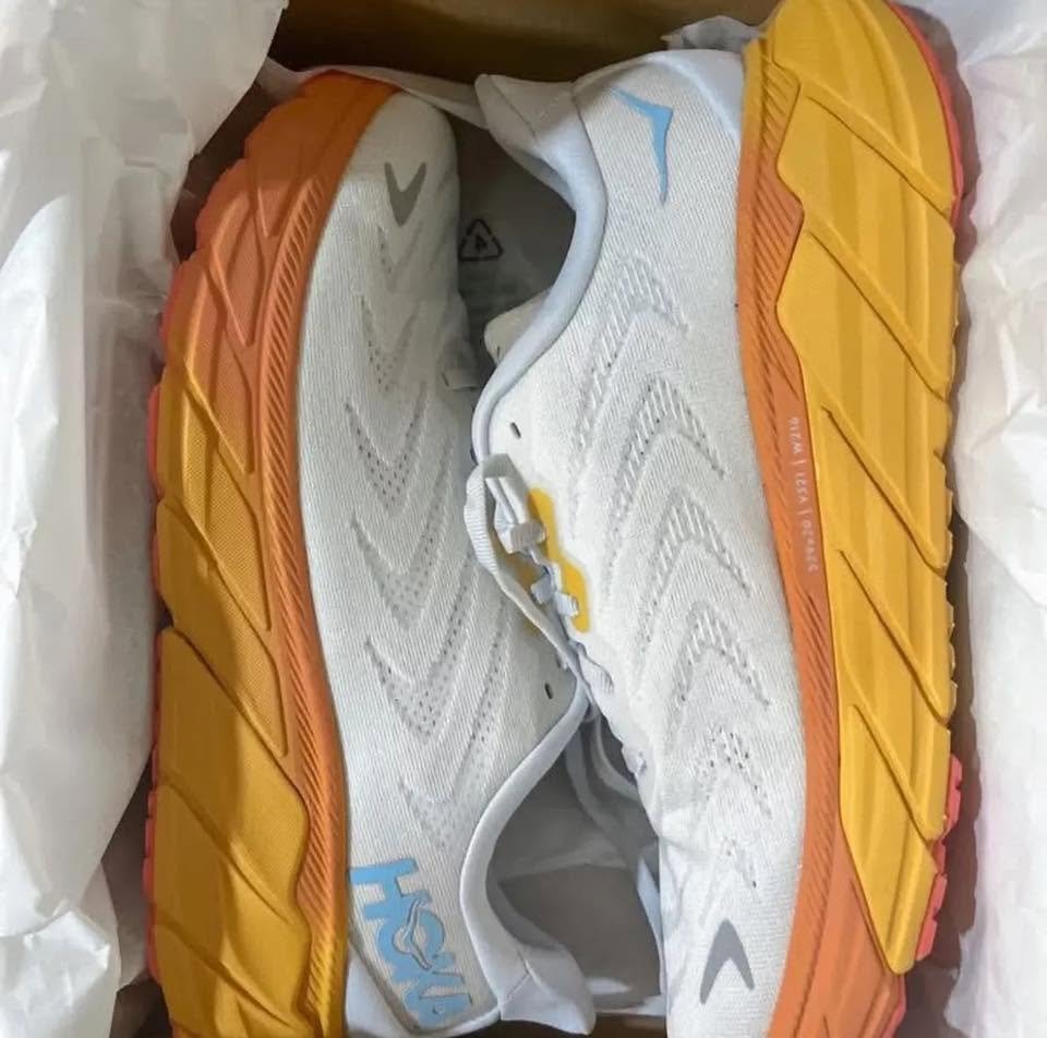 buy Hoka shoes pallets wholesale for sale