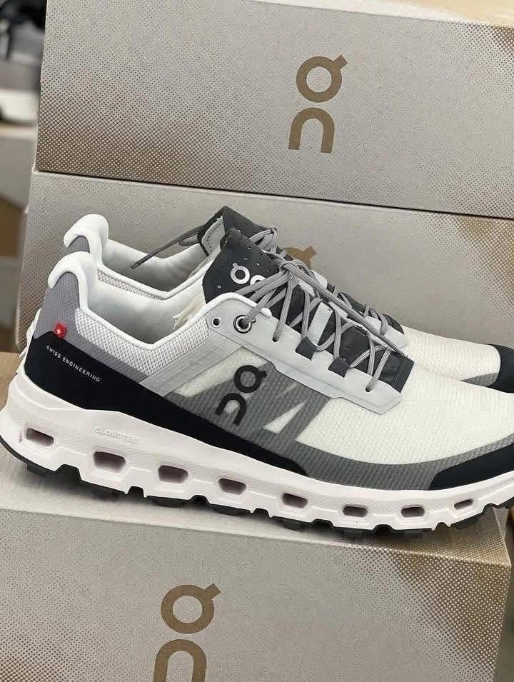 bulk On cloud Shoes liquidation pallets for sale