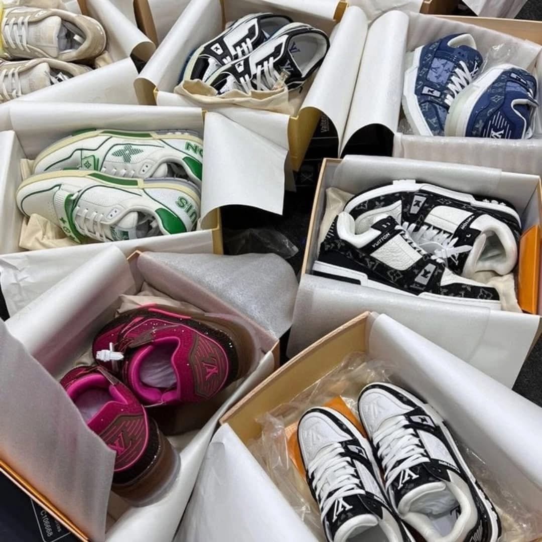 Louis vuitton sneakers shoes pallets for sale