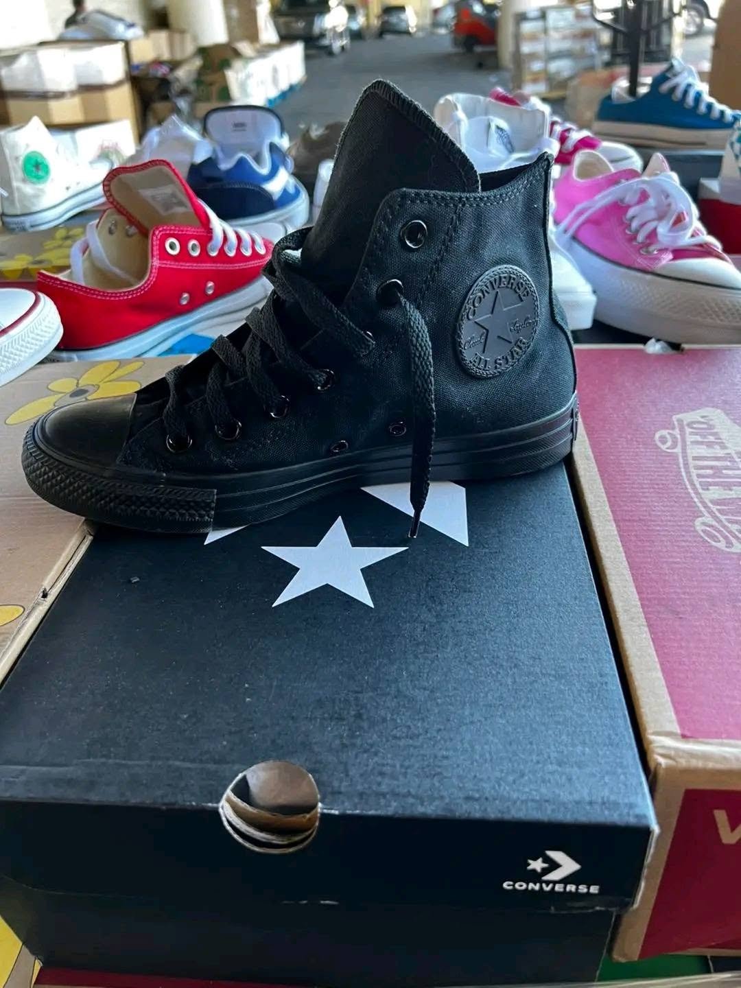 Buy Converse Shoes Wholesale Pallets