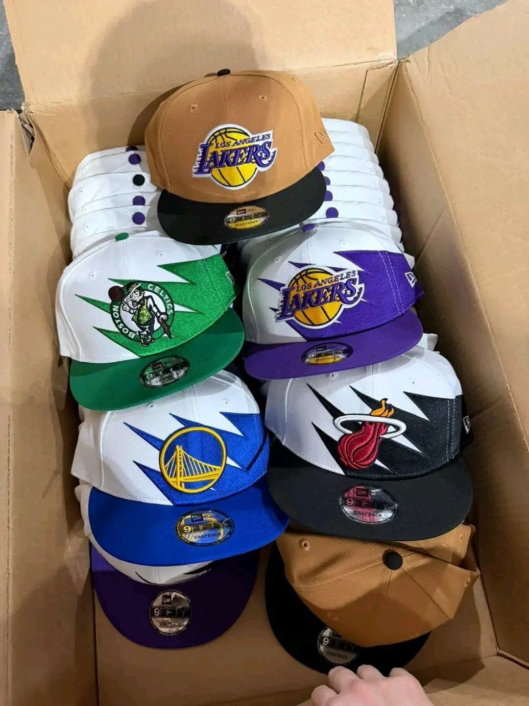 wholesale Caps pallets for sale