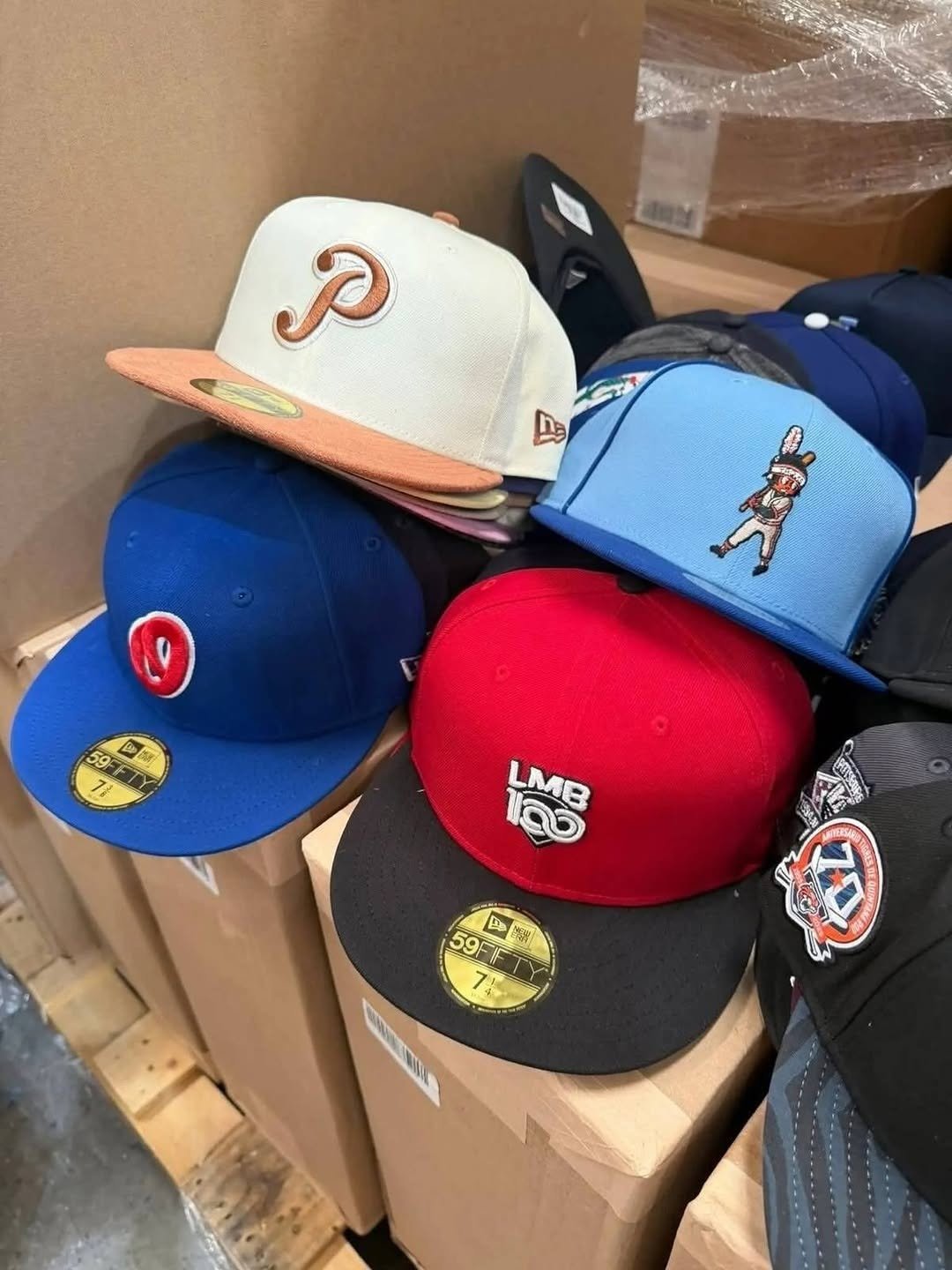 wholesale Caps pallets for sale