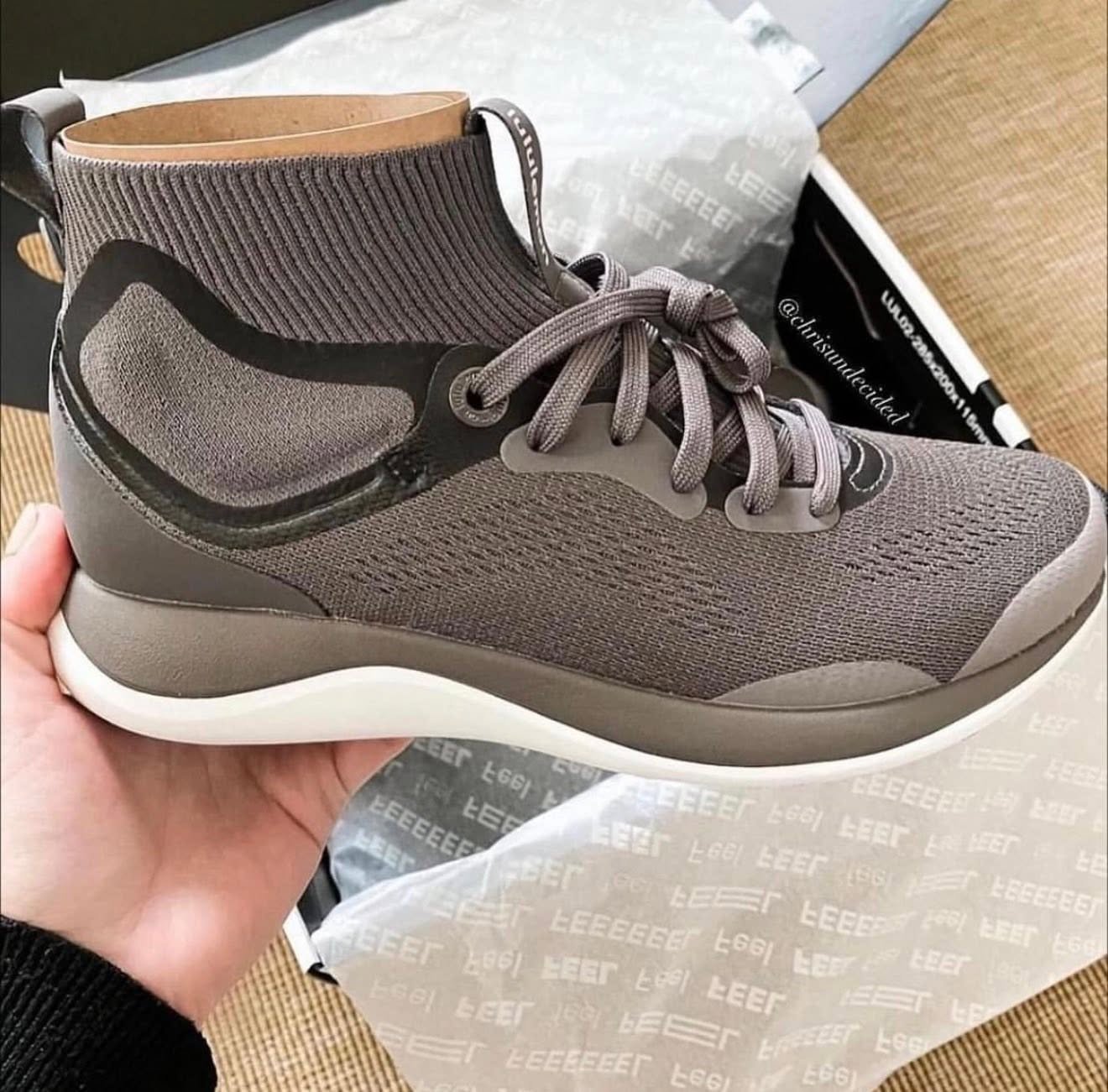 buy Lululemon shoes pallet wholesale
