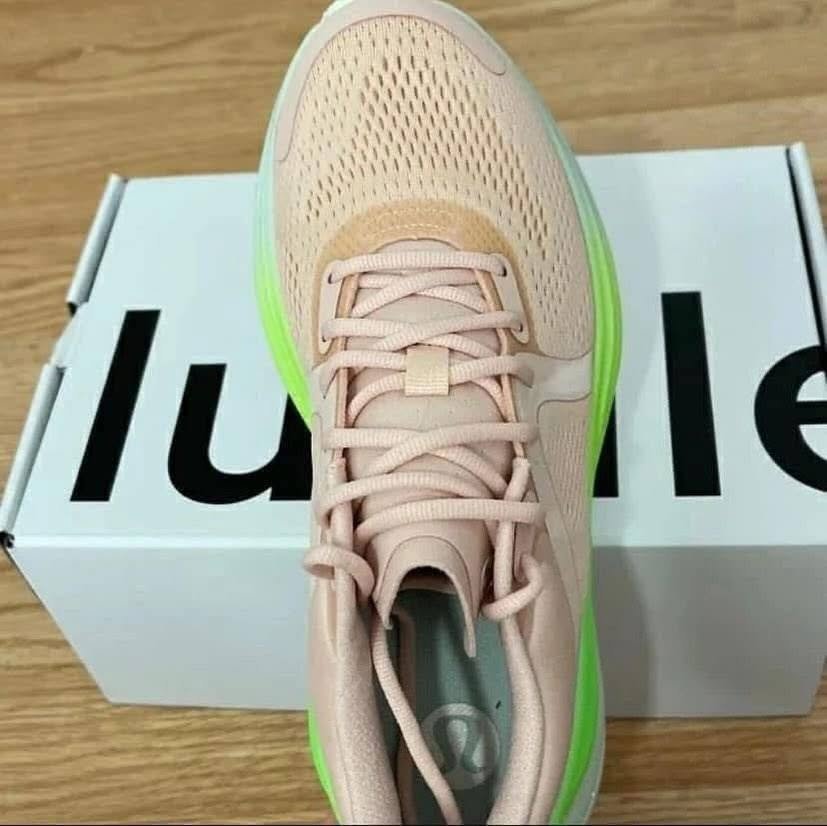 Lululemon shoes pallet for sale