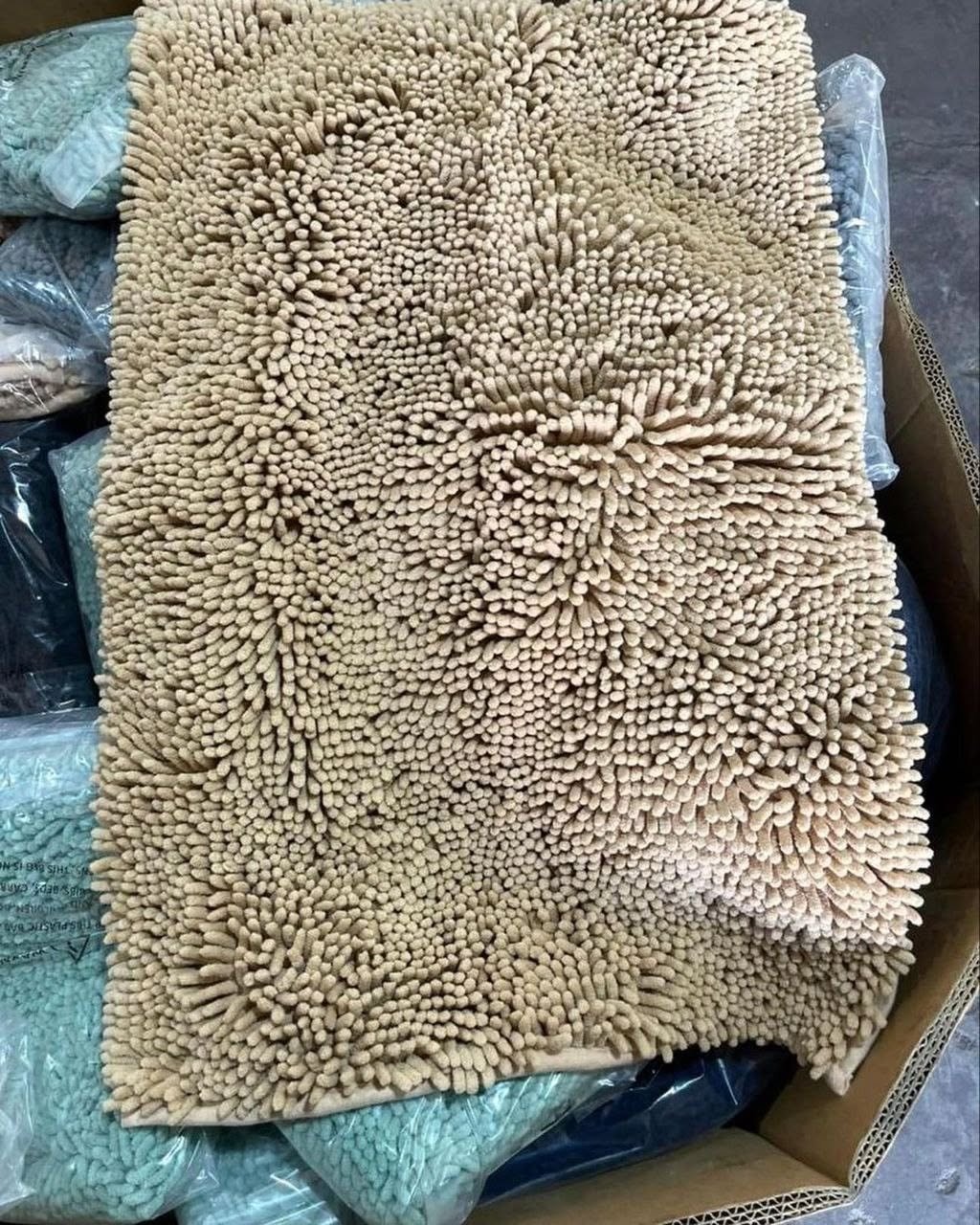 Mats liquidation wholesale pallets for sale