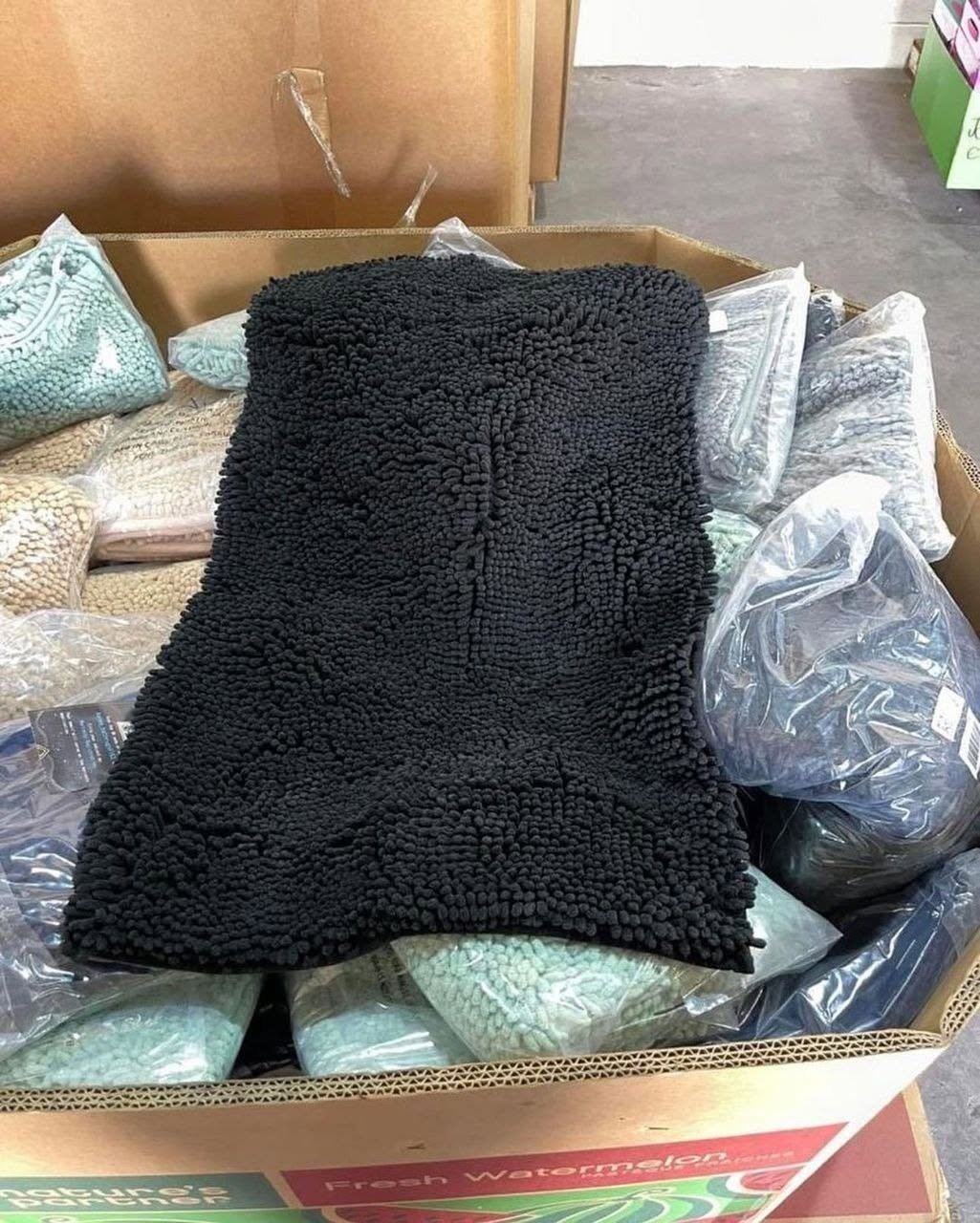 Mats liquidation wholesale pallets for sale