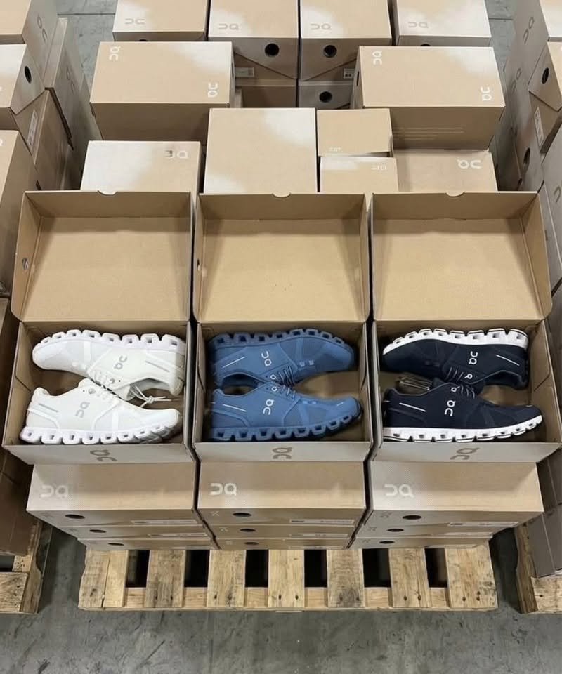 Buy Cloudnova shoes pallet wholesale online