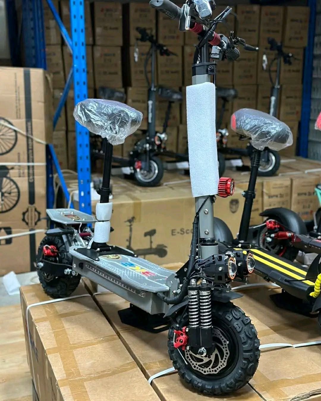 Electric scooters pallet wholesale for sale